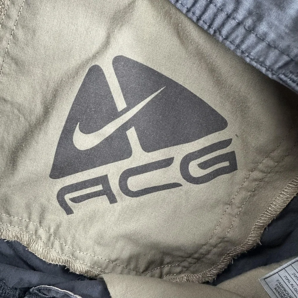 Nike ACG All Conditions Gear Pants Mens 33x31 (Tag 34) Gray Cargo Hiking Outdoor